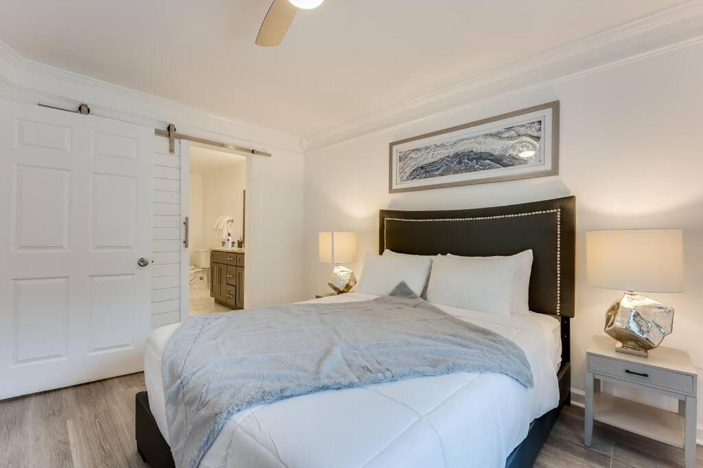 Luxury Atlanta Home - Self Check-In Pet Friendly Free Parking ภายนอก รูปภาพ