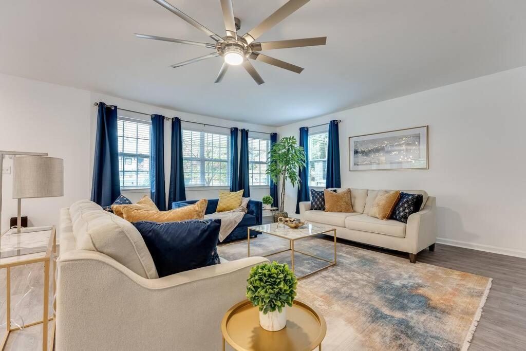 Luxury Atlanta Home - Self Check-In Pet Friendly Free Parking ภายนอก รูปภาพ