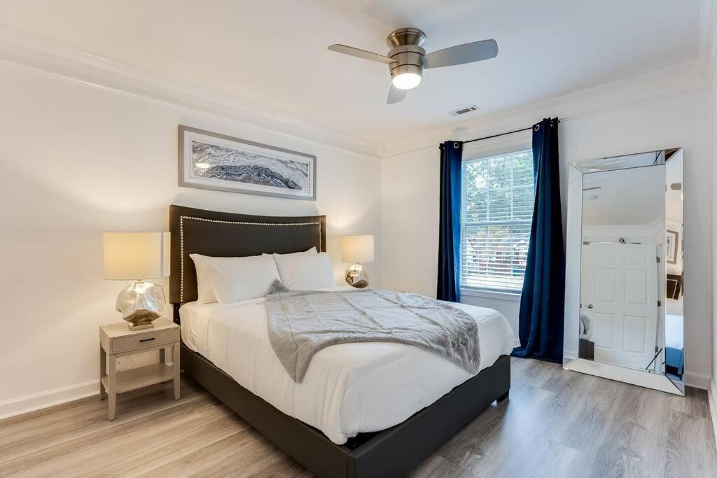 Luxury Atlanta Home - Self Check-In Pet Friendly Free Parking ภายนอก รูปภาพ